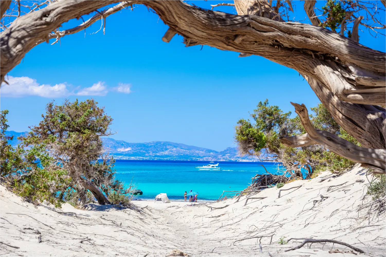 La plage de Kedrodasos à Kissamos, en Crète