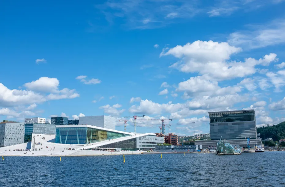 Vue de la ville d'Oslo depuis la mer
